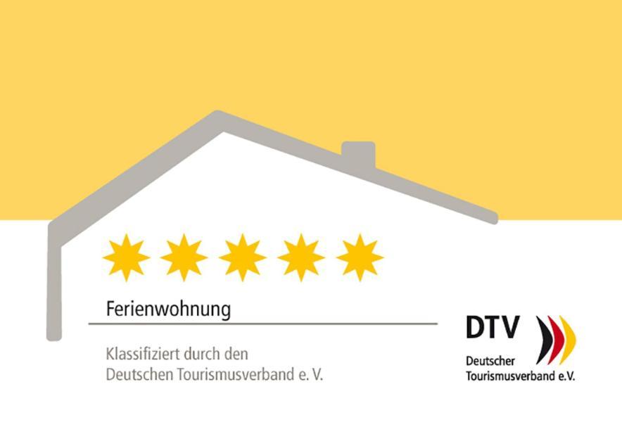 Ferienwohnungen Pellenzblick - Wohnen Auf Zeit - Nickenich Екстериор снимка